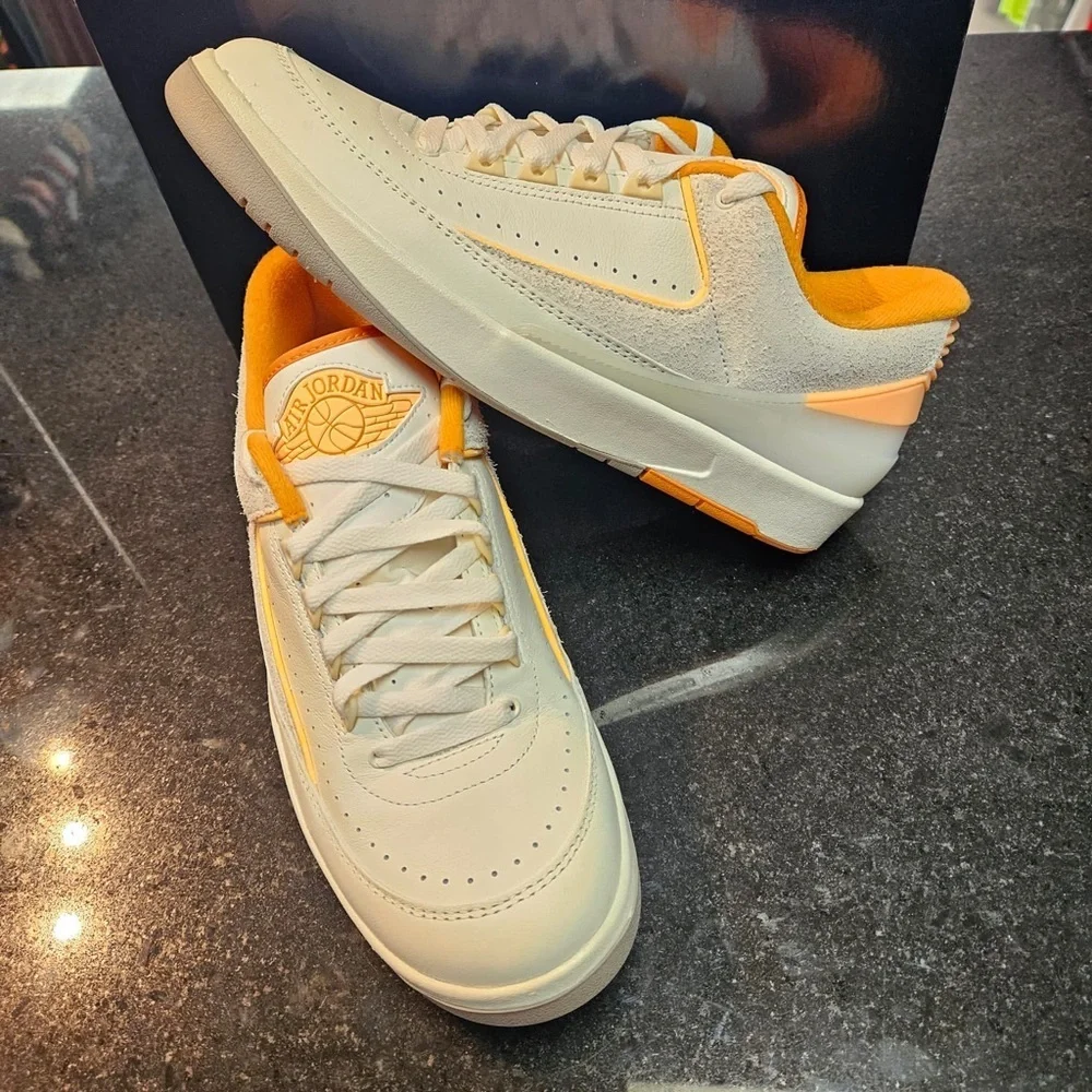 Nike Air Jordan 2 Retro Low [DV9956-118] Men Casual Shoes Sail/Melon Tint